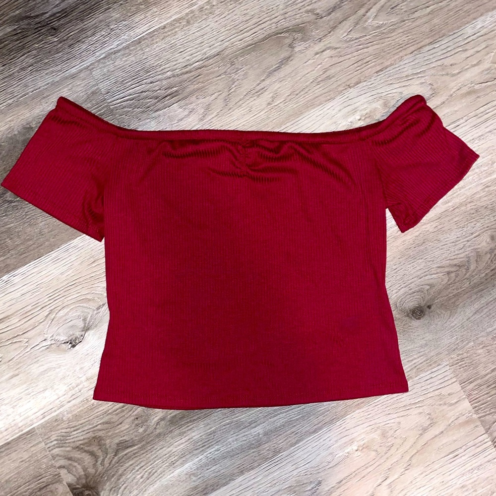 Burgundy off the shoulder shirt sleeve top